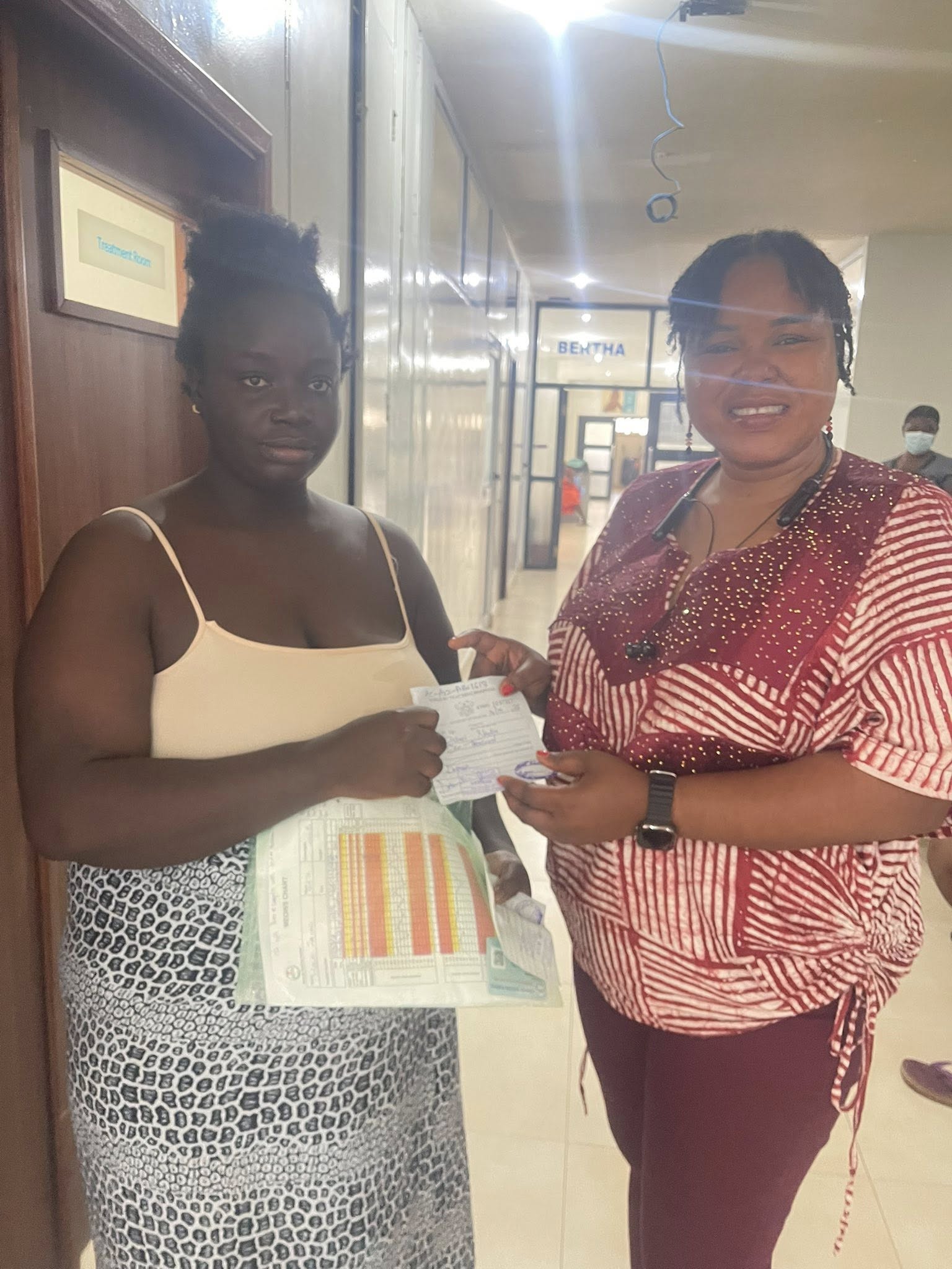 Visited Korle Bu Hospital this morning and met two mothers in desperate need. 💔Madam Nadia lost her baby and owes ₵1,600; Madam Regina owes over ₵9,000. Both were abandoned by their husbands.I contributed ₵3,000, but they still need our support.Let’s come together to help them clear their bills. ❤️DM or visit Korle Bu Maternity Ward 2 to assist.#KindnessMatters #SupportWomenInNeed #KorleBuHospital #NoLimitsCharity